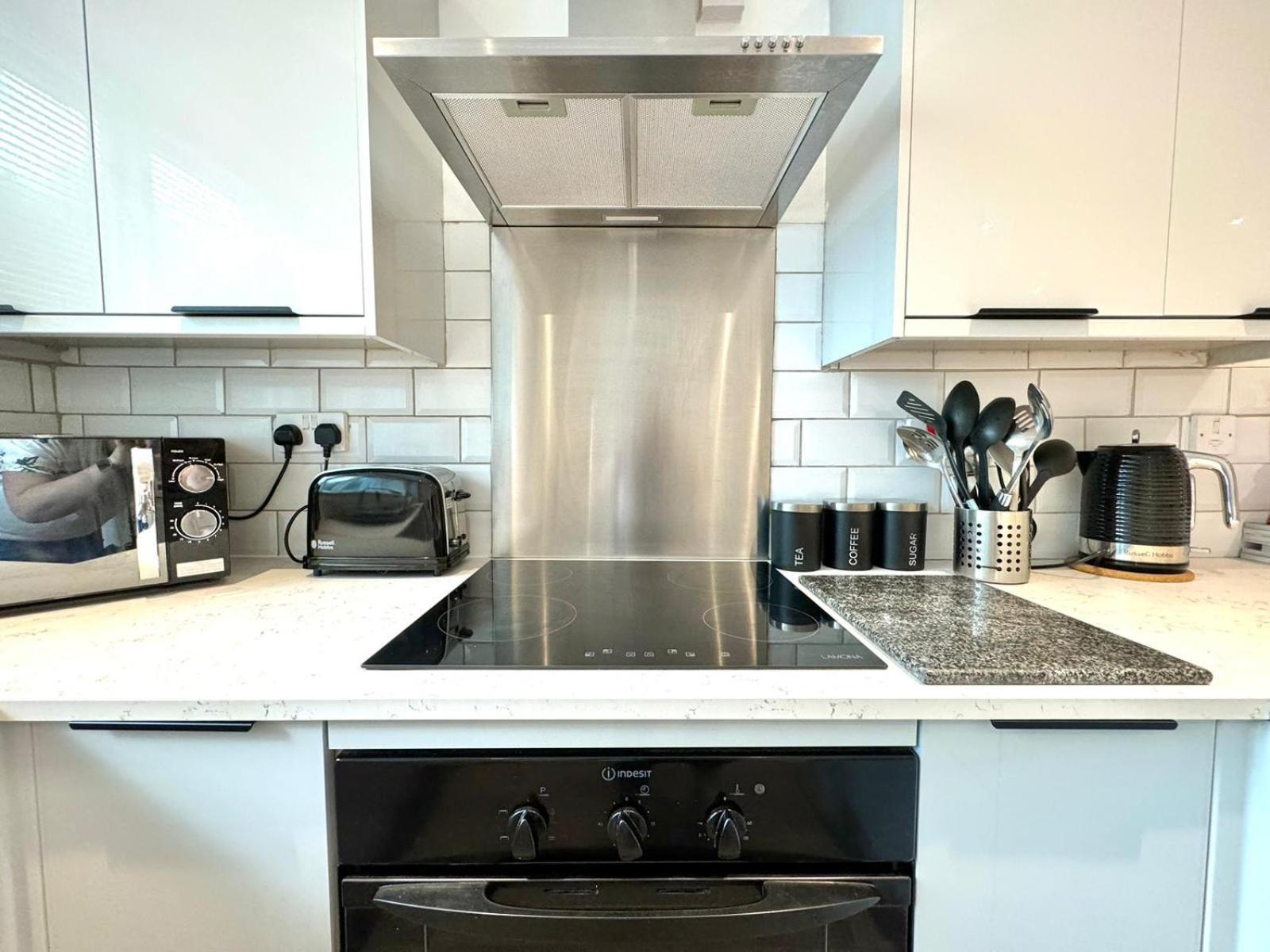 The Alnham, Large 3 Bed Apartment, Close To The City Newcastle upon Tyne Dış mekan fotoğraf